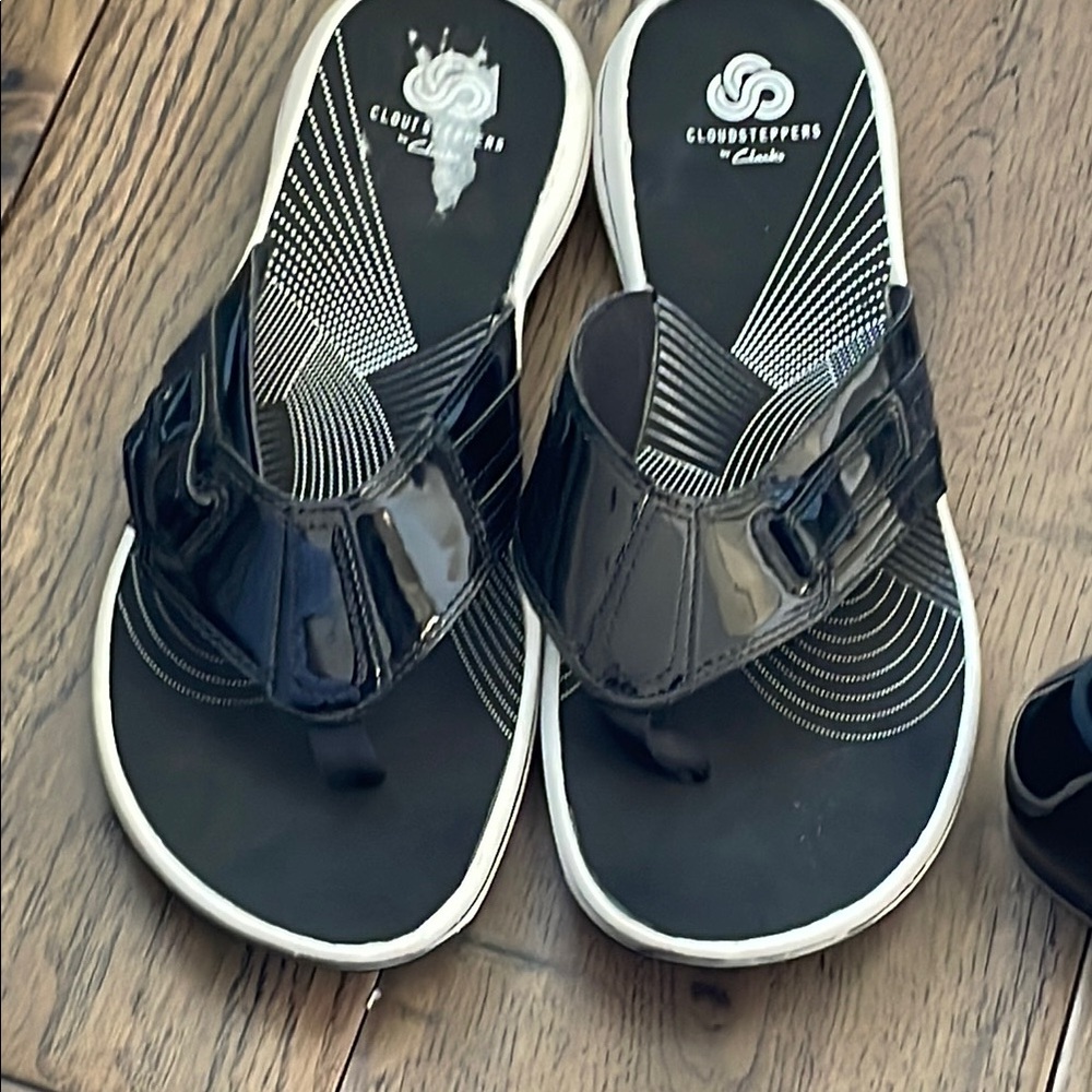 Cloudsteppers by Clarks Black Sandals with Dynamic Design women